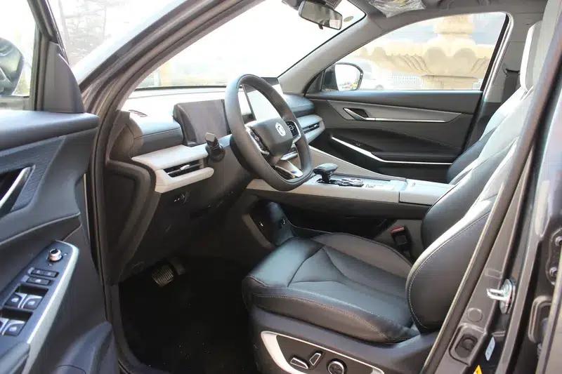 Changan CS75 PLUS 2026 Smart Champion Edition 1.5T New Blue Whale Intelligent Navigation Model — миниатюра 11