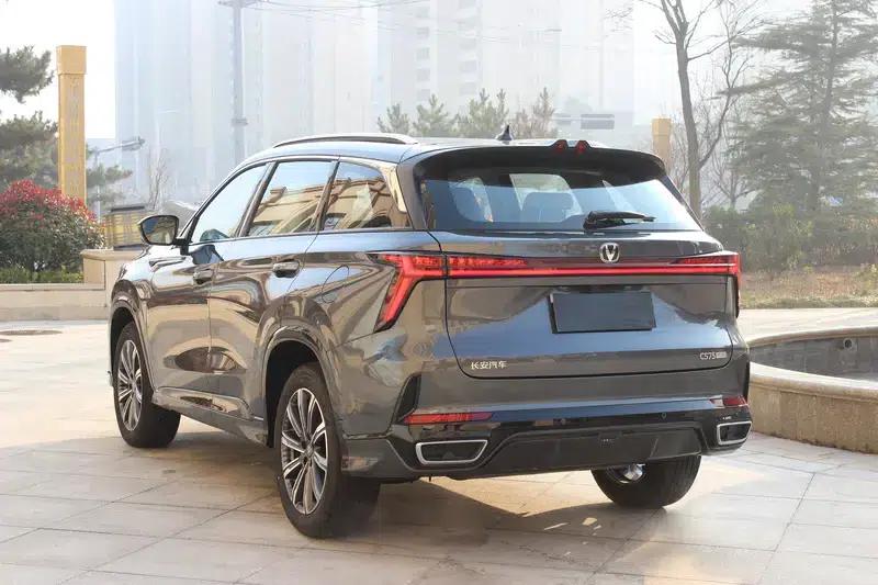 Changan CS75 PLUS 2026 Smart Champion Edition 1.5T New Blue Whale Intelligent Navigation Model — миниатюра 4
