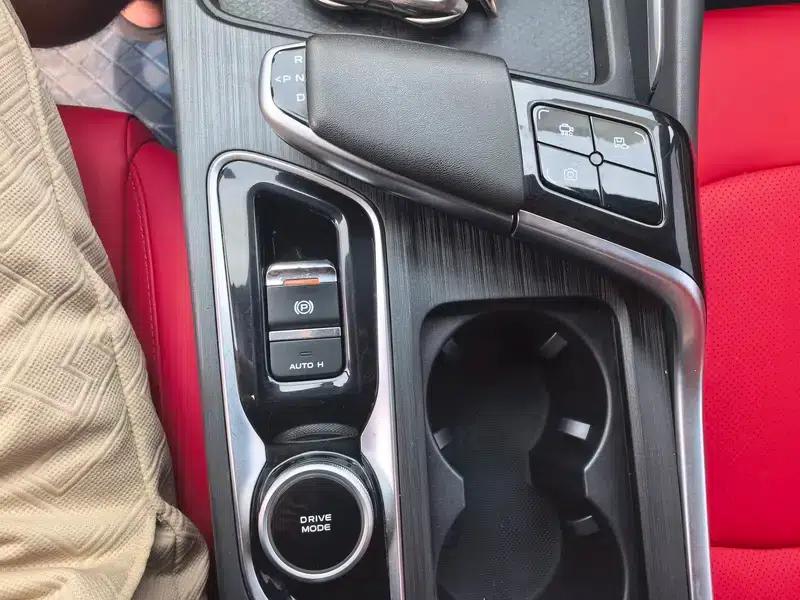 Changan UNI-T 2021 1.5T Premium Edition — миниатюра 16