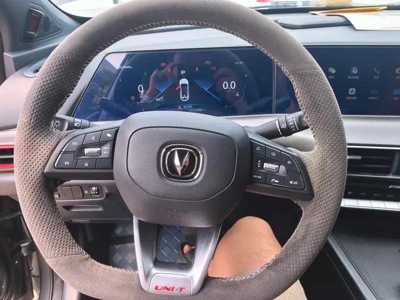 Changan UNI-T 2021 1.5T Premium Edition — миниатюра 18