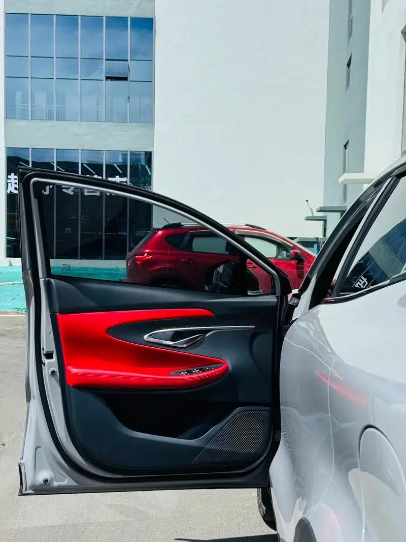 Changan UNI-T 2020 1.5T Flagship Edition — миниатюра 12