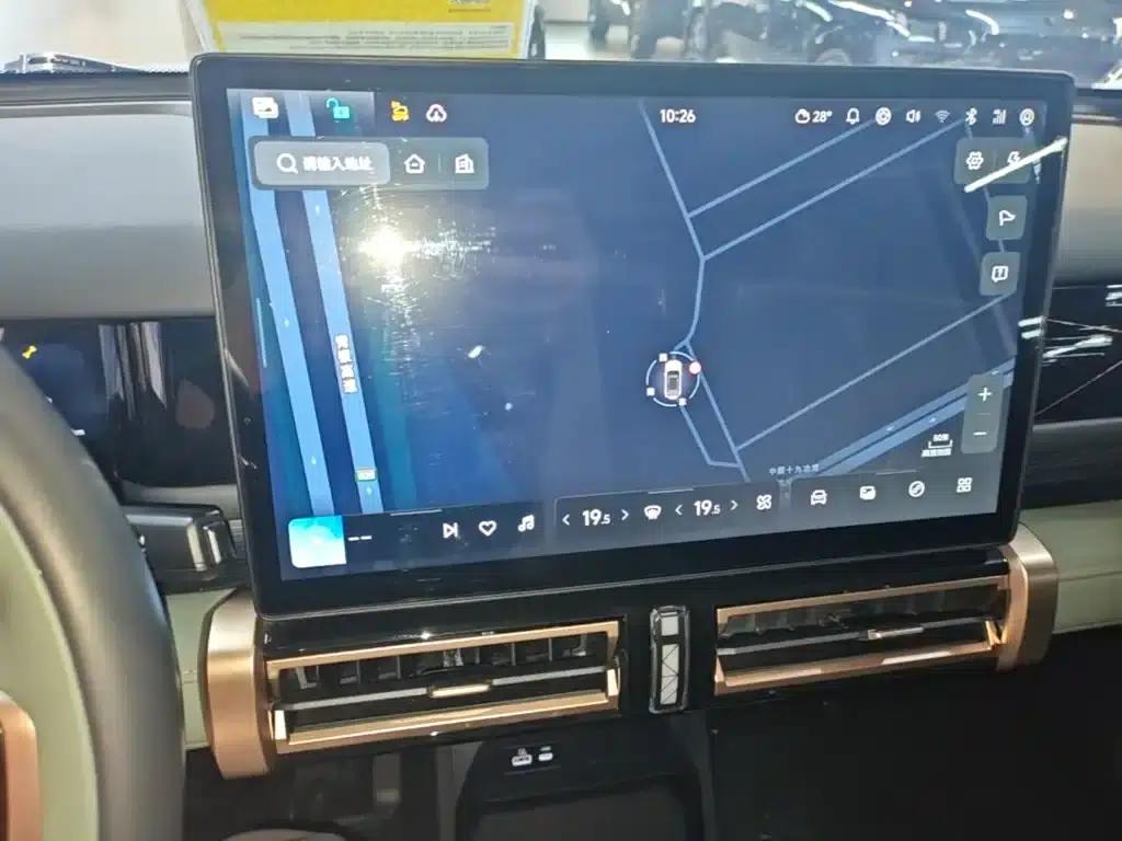 iCAR 03 2024 Model 472km Four-Wheel Drive Long Range Version — миниатюра 13