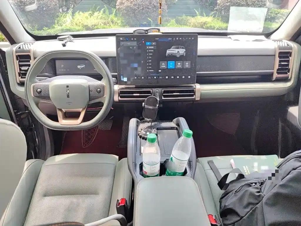 iCAR 03 2024 Model 501km AWD Long Range Advanced Edition — миниатюра 13