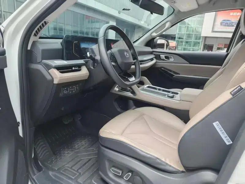 Hunter 2024 Knight Flagship Dual Motor Four-Wheel Drive Standard Box — миниатюра 8