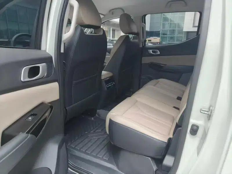 Hunter 2024 Knight Flagship Dual Motor Four-Wheel Drive Standard Box — миниатюра 9