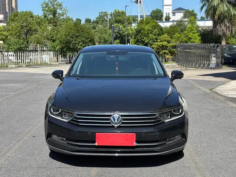 2019 Volkswagen Magotan 280TSI DSG Comfort Model (China VI Emission Standard) — миниатюра 2