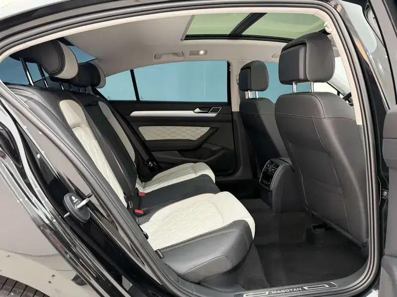 2025 Volkswagen Magotan Facelift II - Popular Edition 330TSI DSG Luxury — миниатюра 26