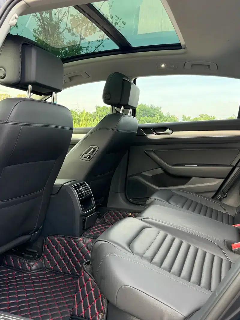 2018 Volkswagen Passat 280TSI DSG Leading Edition — миниатюра 7