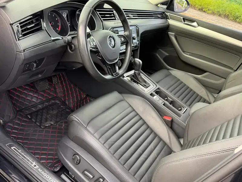 2018 Volkswagen Passat 280TSI DSG Leading Edition — миниатюра 9
