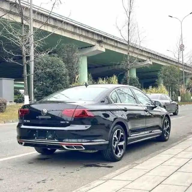 Volkswagen Magotan 2023 2 Millionth Unit Commemorative Edition 330TSI DSG Luxury — миниатюра 5