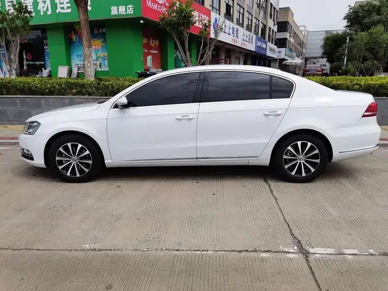 2012 Volkswagen Passat 1.8TSI Luxury — миниатюра 3