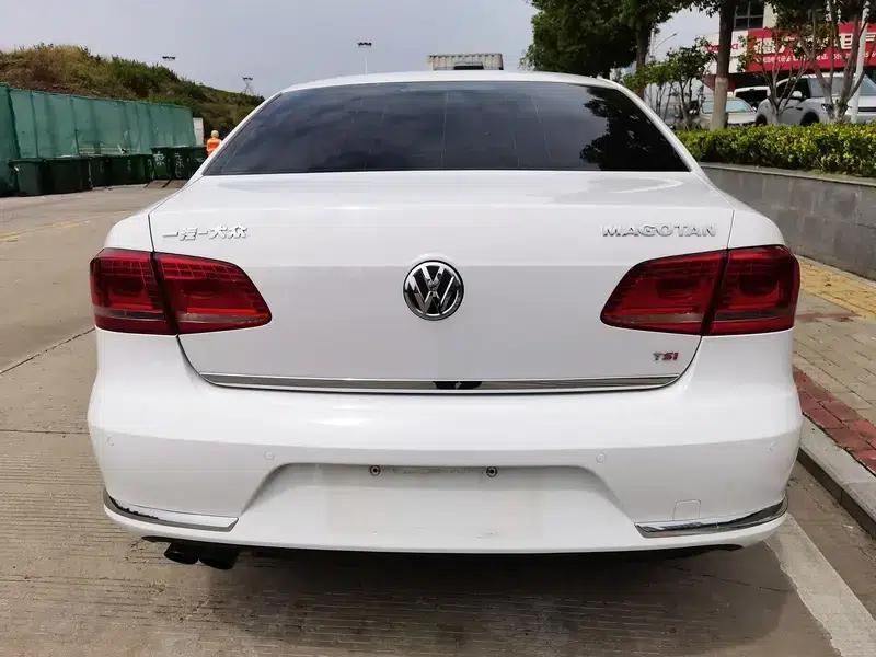 2012 Volkswagen Passat 1.8TSI Luxury — миниатюра 4