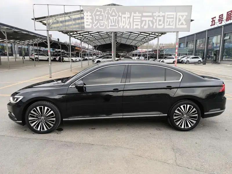 2019 Volkswagen Magotan 330TSI DSG Luxury Edition (China VI Emission Standard) — миниатюра 4