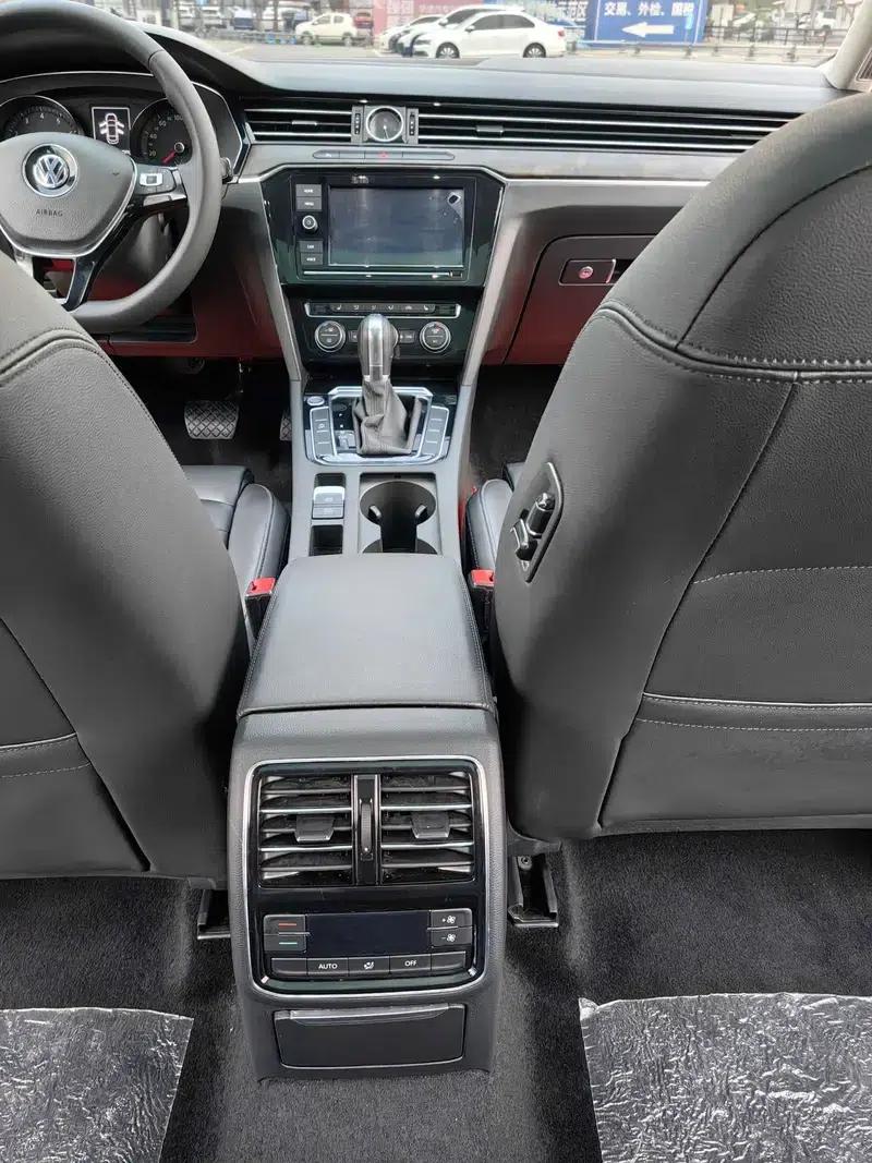 2019 Volkswagen Magotan 330TSI DSG Luxury Edition (China VI Emission Standard) — миниатюра 9