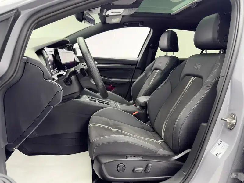 2023 Golf Facelift 280TSI DSG R-Line — миниатюра 19