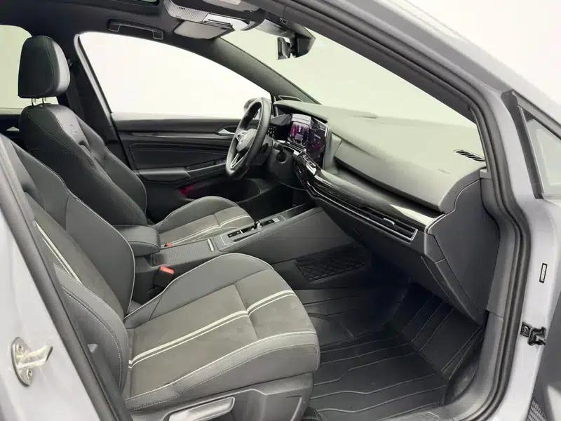 2023 Golf Facelift 280TSI DSG R-Line — миниатюра 26