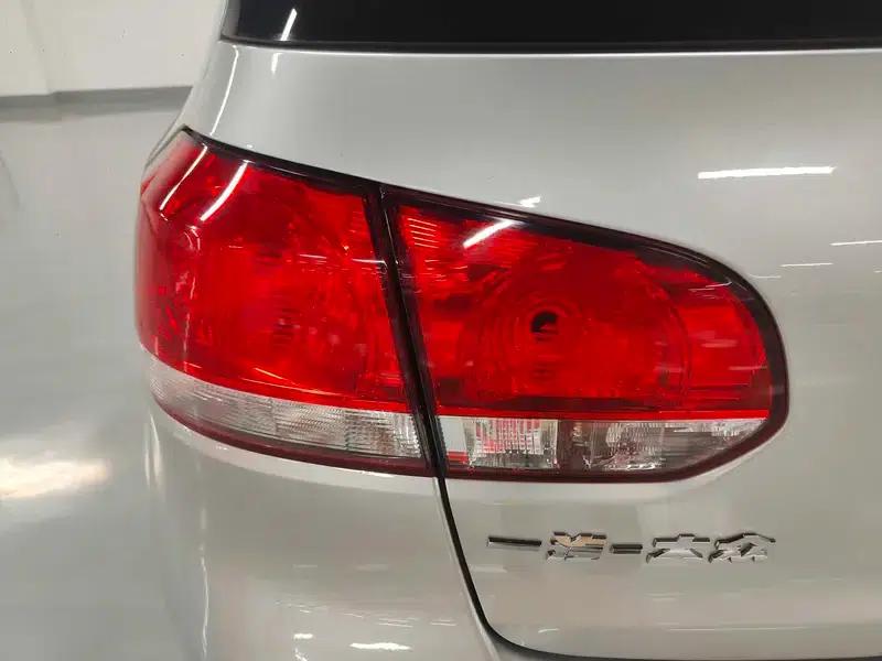 2011 Golf 1.6 Automatic Comfort — миниатюра 12