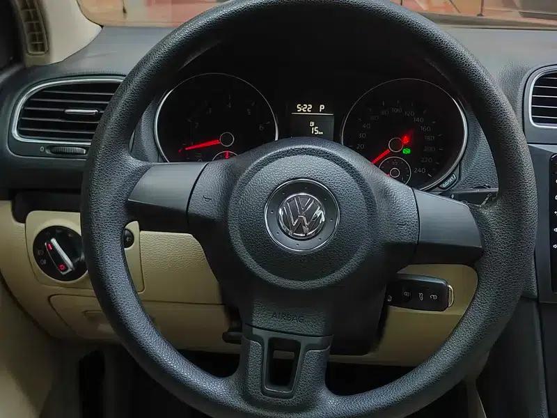 2011 Golf 1.6 Automatic Comfort — миниатюра 27