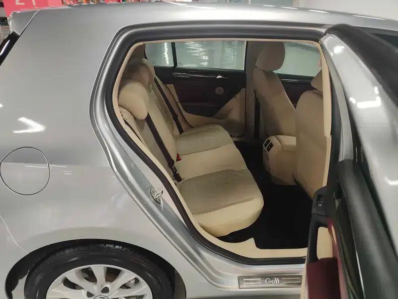 2011 Golf 1.6 Automatic Comfort — миниатюра 39