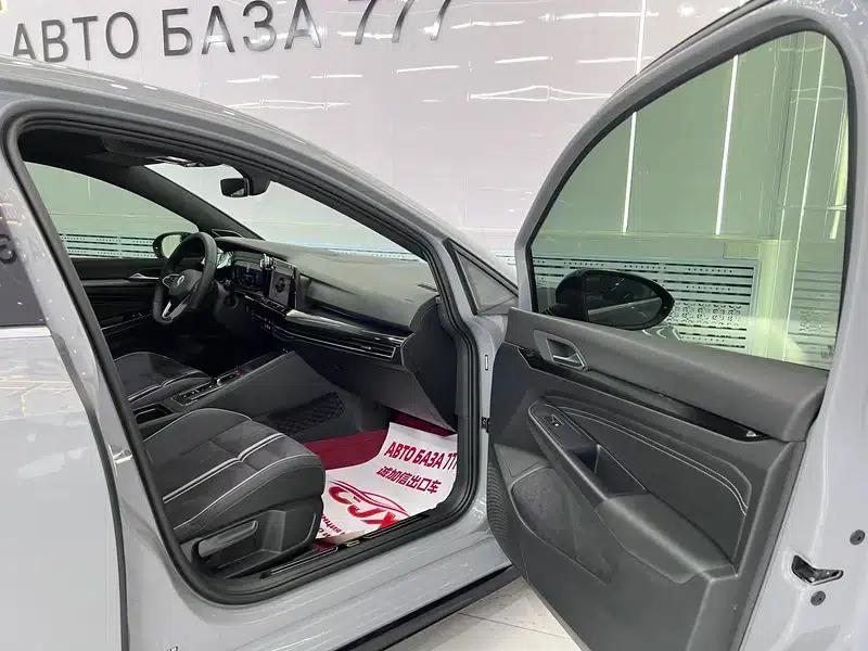 2023 Golf 280TSI DSG R-Line Lite — миниатюра 19