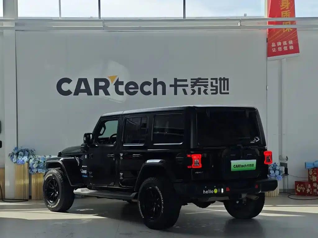 Jeep Wrangler New Energy 2021 Model 4-Door 2.0T 4xe Sahara — миниатюра 6