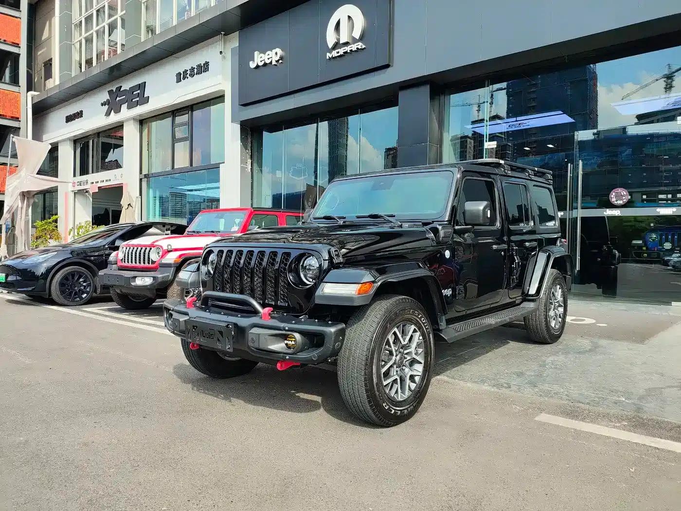 Jeep Wrangler New Energy 2021 Model 4-Door 2.0T 4xe Sahara — миниатюра 1
