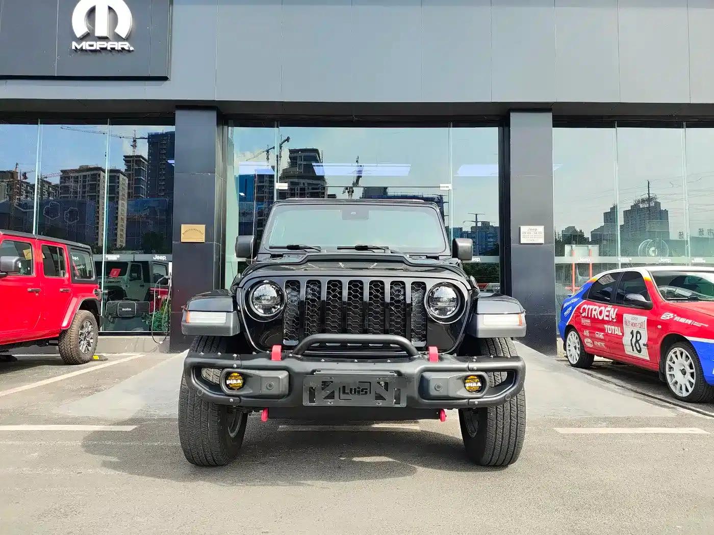 Jeep Wrangler New Energy 2021 Model 4-Door 2.0T 4xe Sahara — миниатюра 2