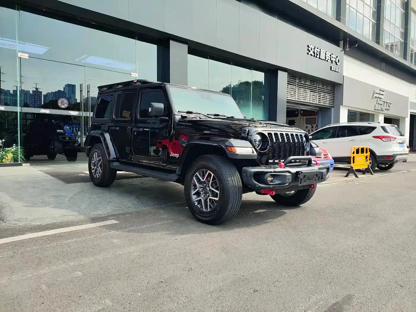 Jeep Wrangler New Energy 2021 Model 4-Door 2.0T 4xe Sahara — миниатюра 3
