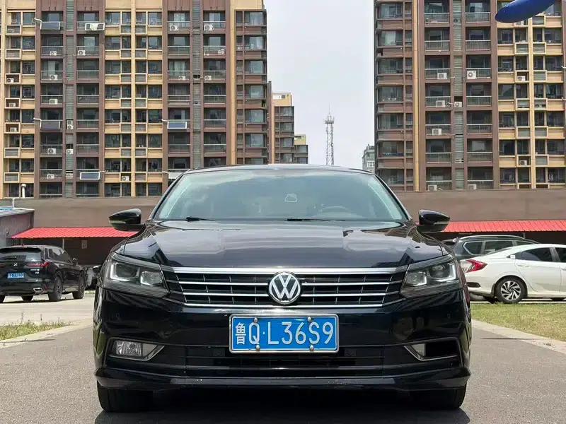 2016 Passat 280TSI DSG Premium Edition — миниатюра 2