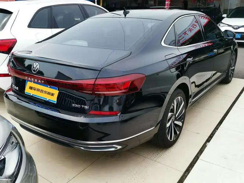 2022 Volkswagen Passat 330TSI Starry Sky Elite Edition — миниатюра 4