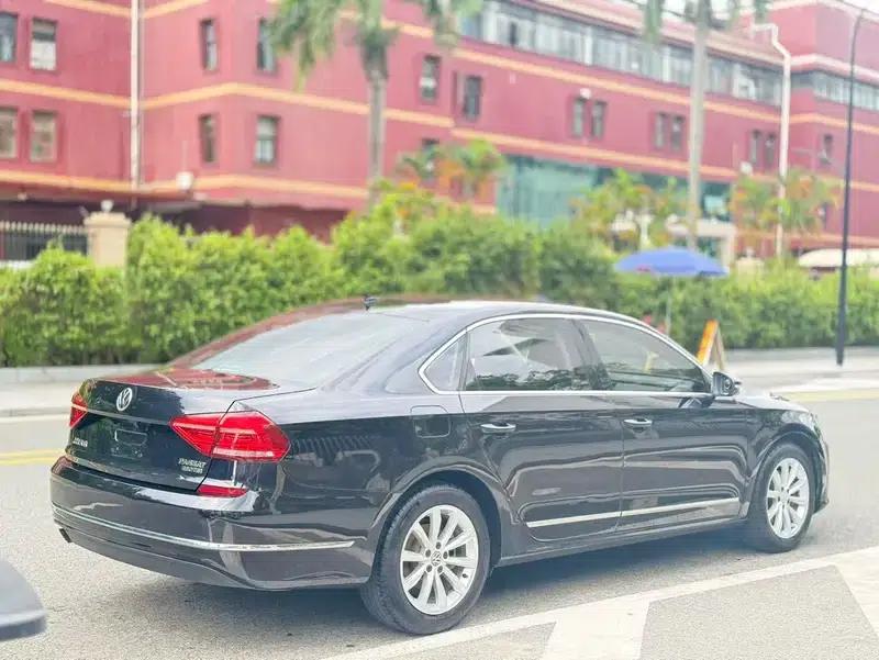 2016 Passat 280TSI DSG Premium Edition — миниатюра 6