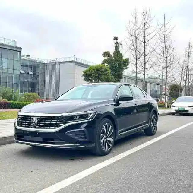 2024 Passat 380TSI Elite Edition — миниатюра 1
