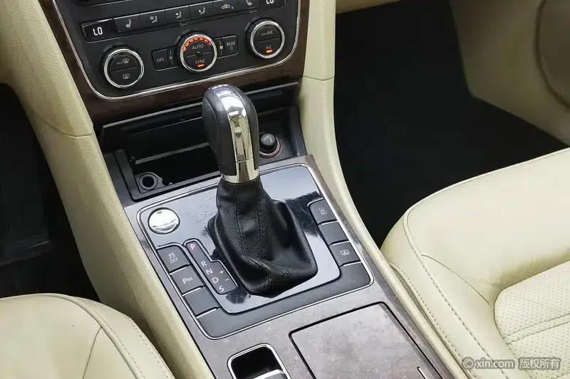 2013 Passat 1.8TSI DSG Royal Edition — миниатюра 15