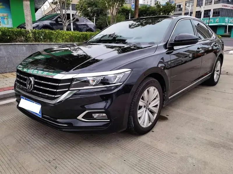 2020 Volkswagen Passat 330TSI Elite Edition (China VI Emission Standard) — миниатюра 1