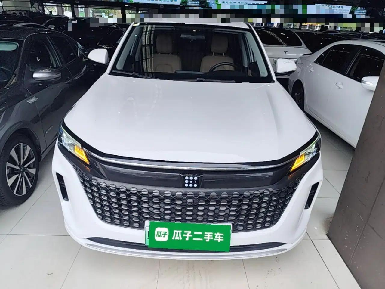 Landian E5 2023 1.5L DE-i 100KM Comfort Edition 7-Seater — миниатюра 2