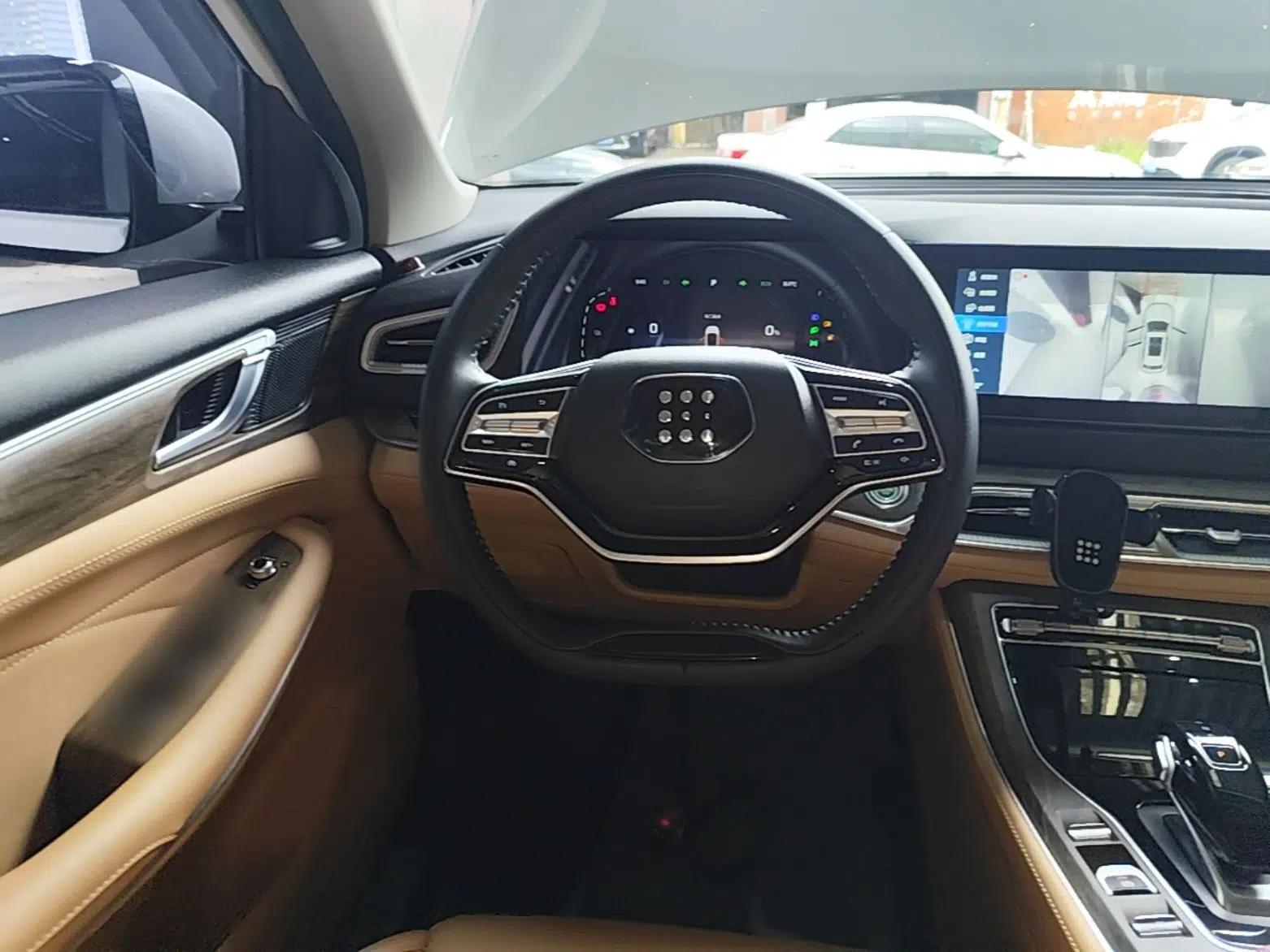 Landian E5 2023 1.5L DE-i 100KM Comfort Edition 7-Seater — миниатюра 13