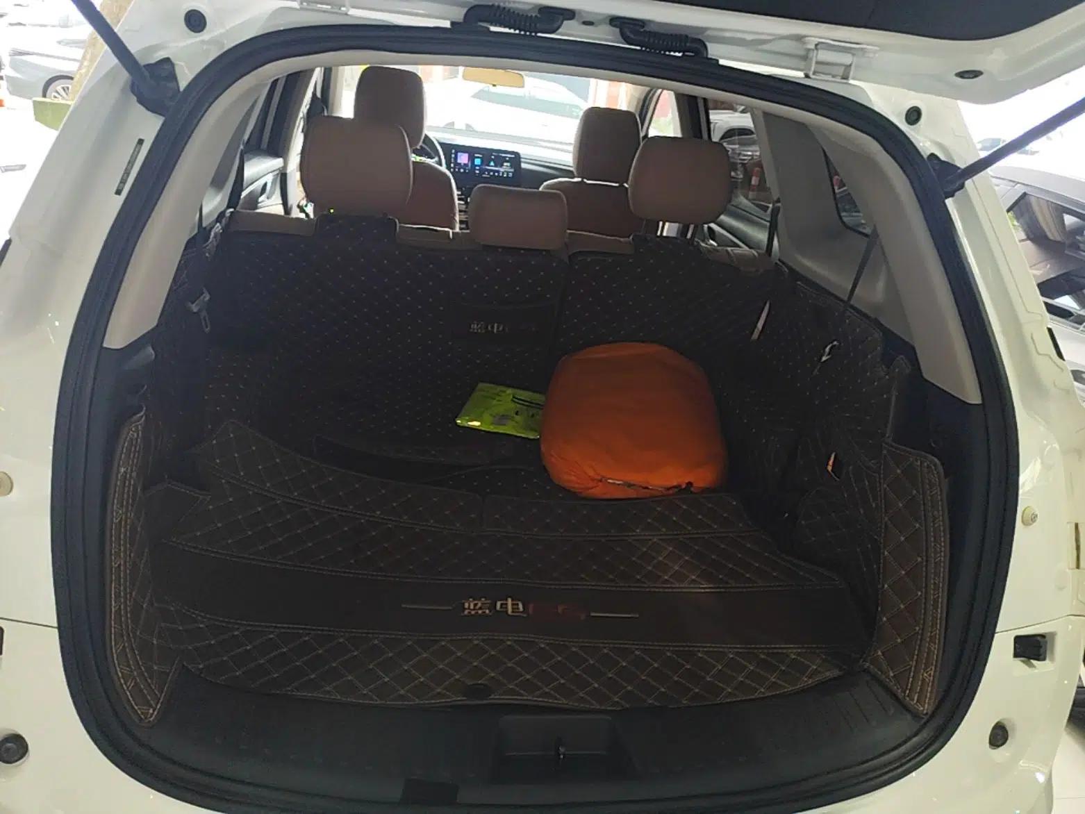 Landian E5 2023 1.5L DE-i 100KM Comfort Edition 7-Seater — миниатюра 22