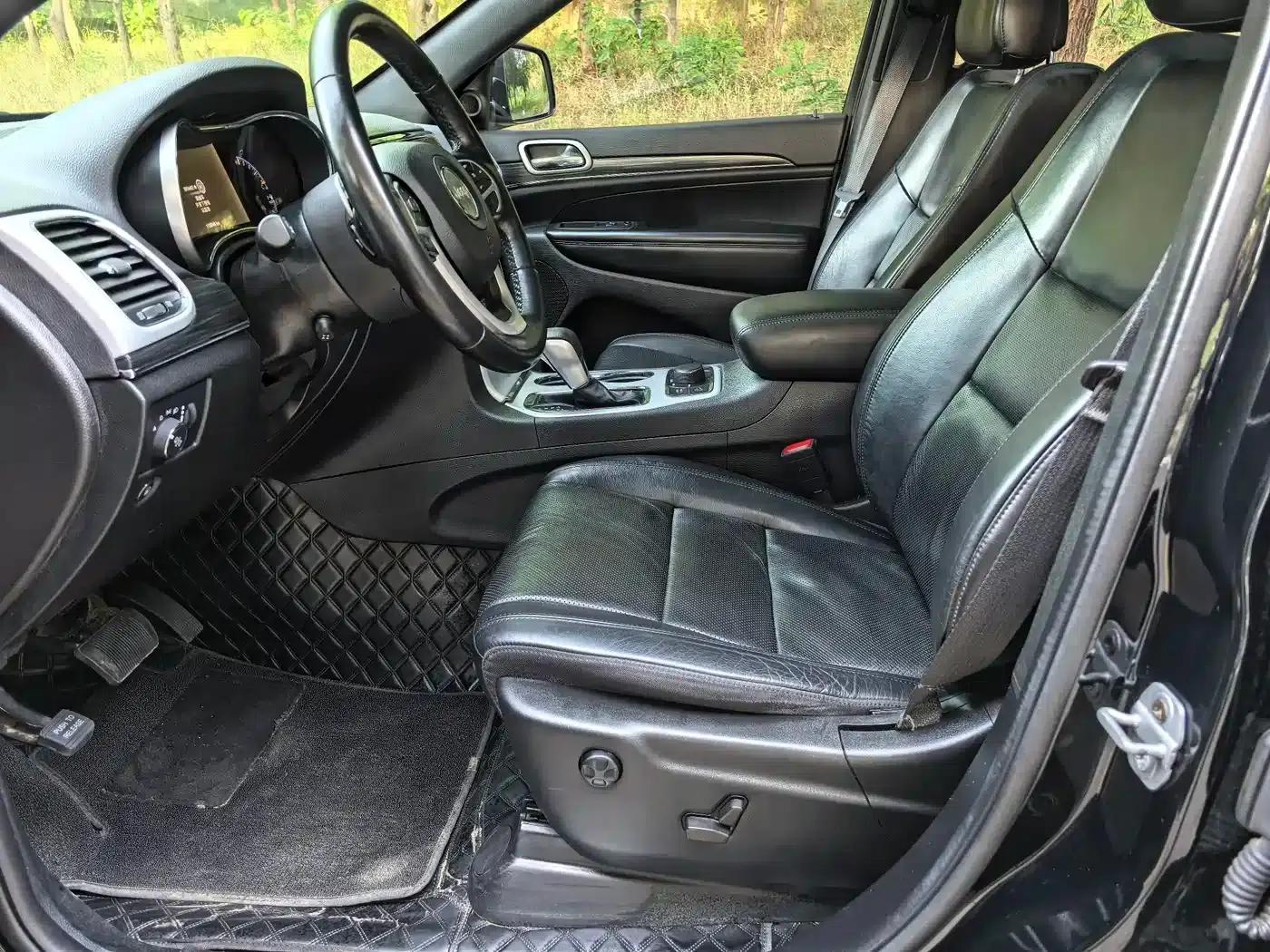 2020 Jeep Grand Cherokee 3.0L Elite Navigation Edition (Imported) — миниатюра 7