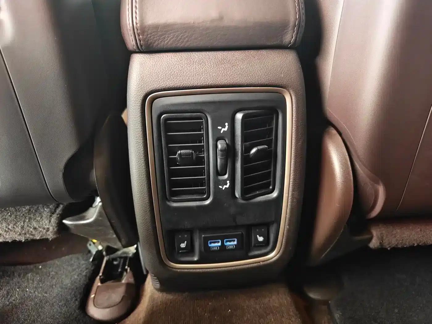 2014 Jeep Grand Cherokee 3.0L Flagship Premium Edition (Imported) — миниатюра 11