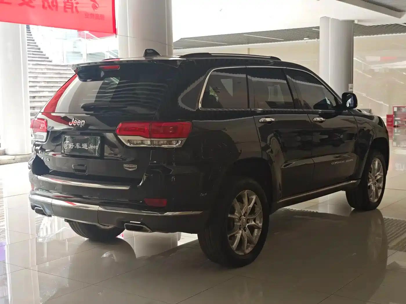 2014 Jeep Grand Cherokee 3.0L Flagship Premium Edition (Imported) — миниатюра 22