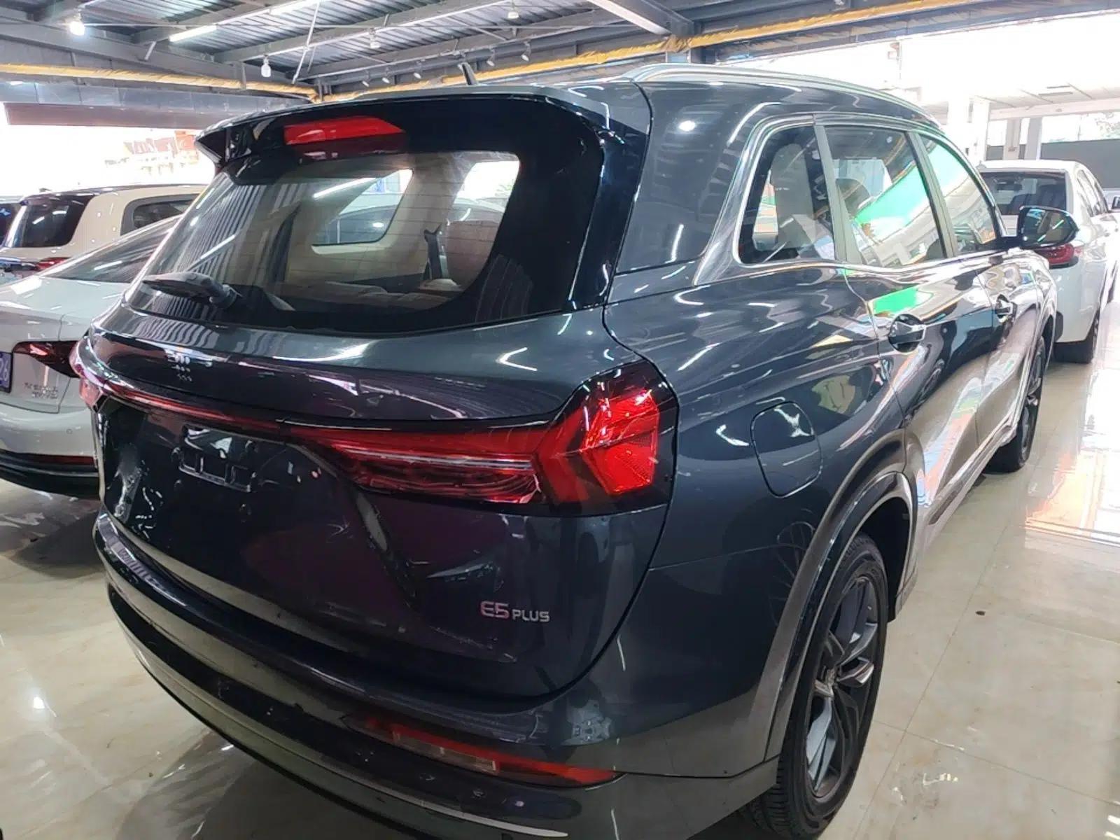 Landian E5 PLUS 2026 Model, 165km Long-Range First-Adoption Edition, 7-seater — миниатюра 6