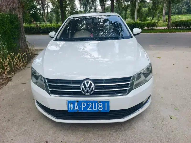 2013 Volkswagen Lavida 1.6L Manual Comfort Edition — миниатюра 2