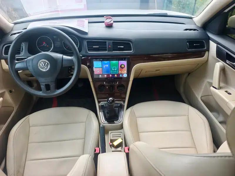 2013 Volkswagen Lavida 1.6L Manual Comfort Edition — миниатюра 7