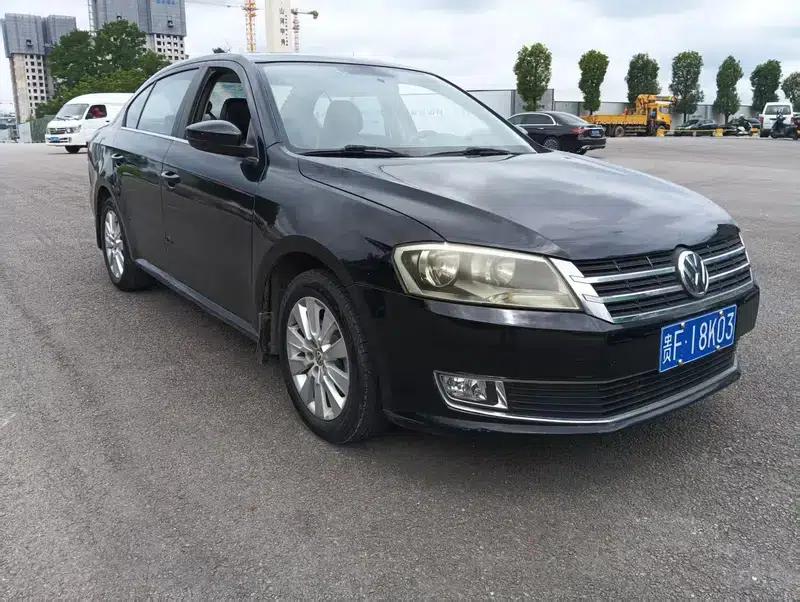 2013 Volkswagen Lavida 1.6L Automatic Comfort Edition — миниатюра 3
