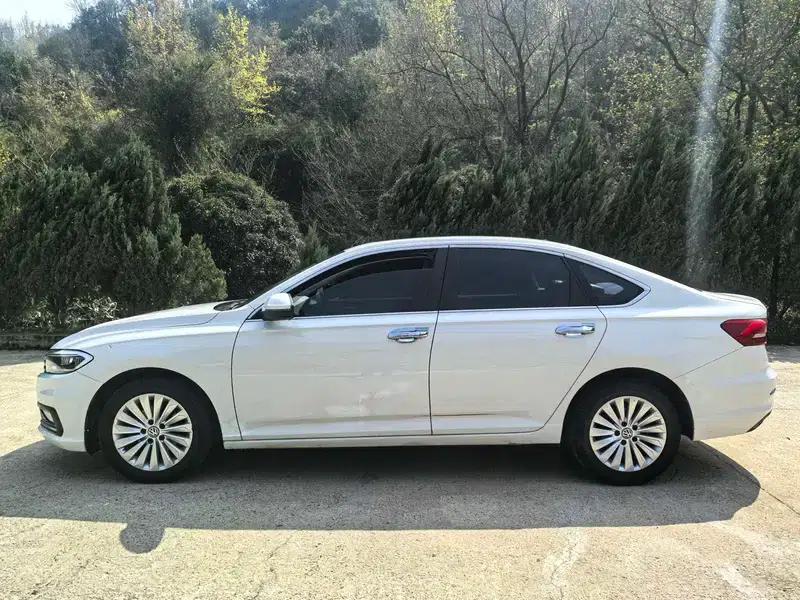 2019 Volkswagen Lavida 1.5L Manual Comfort Edition (China VI Emission Standard) — миниатюра 4