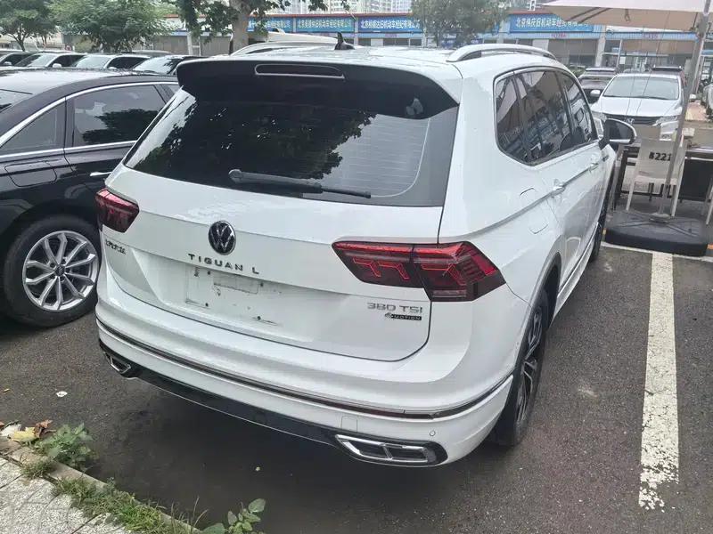 Tiguan L 2023 Facelift 380TSI AWD R-Line Flagship Edition 7-Seater — миниатюра 5