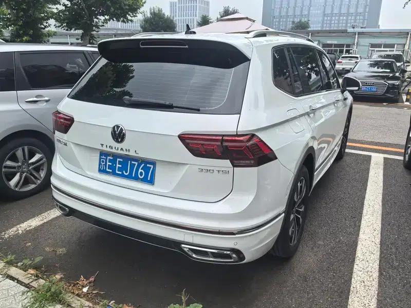 Tiguan L 2023 330TSI 2WD R-Line Premium Edition — миниатюра 6