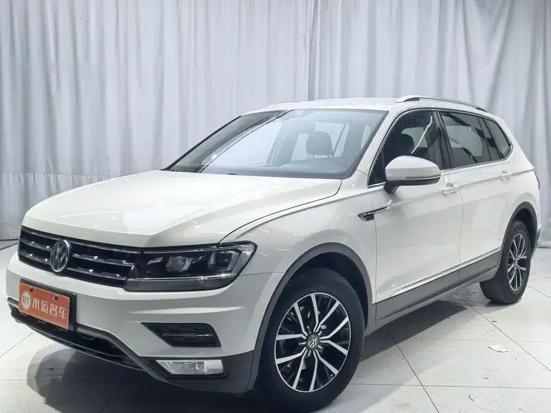 Tiguan L 2018 280TSI Automatic 2WD Comfort Edition — миниатюра 1