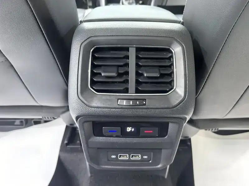 Tiguan L 2018 280TSI Automatic 2WD Comfort Edition — миниатюра 7