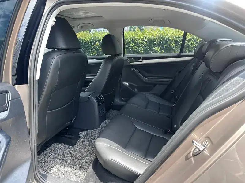 2015 Volkswagen Sagitar 1.6L Automatic Comfort Model — миниатюра 9